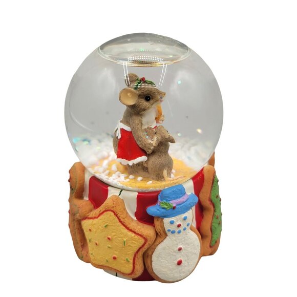 Charming Tails Made Just For You Water Globe Snow Globe 87/194 - Picture 6 of 10
